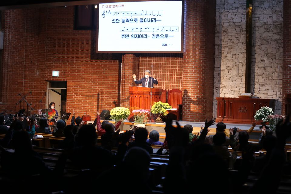 2021 아름다운 결실을 위한 특별새벽기도회 - IMG_5695.JPG