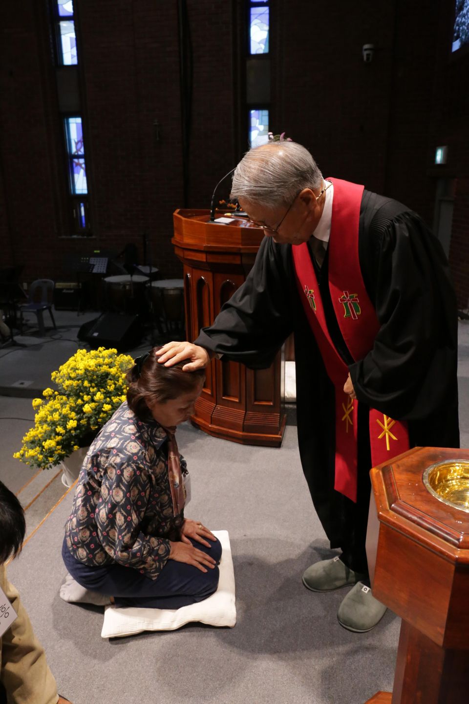 2025 성례주일(세례,입교) - IMG_8600.JPG