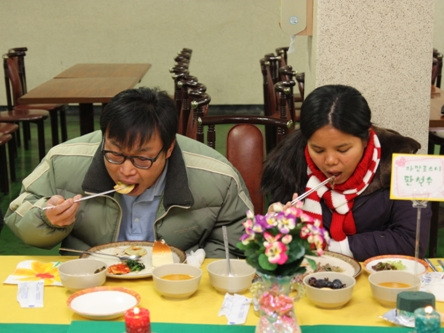 2010년 다문화가정 파티(2010년 12월 28일) - 20110129163249.jpg