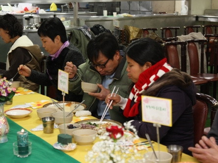 2010년 다문화가정 파티(2010년 12월 28일) - 20110129163252.jpg