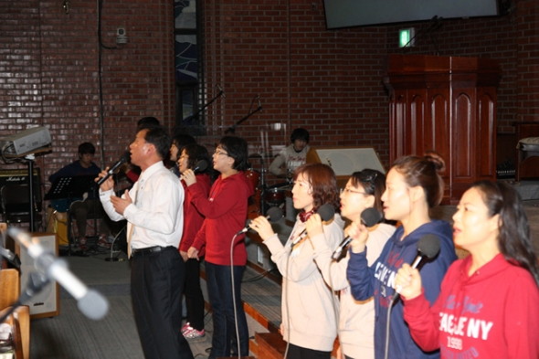 제 15회 사순절 특별새벽기도회 - 20120407124453(1).jpg