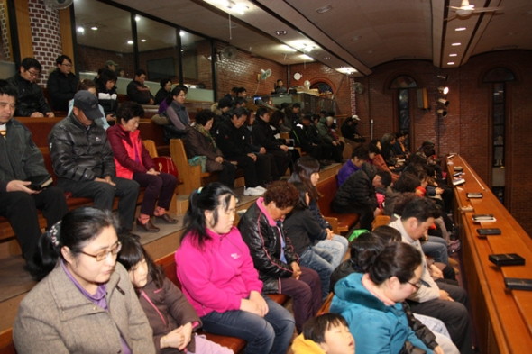 제 15회 사순절특별새벽기도회 - 20120407125247.jpg