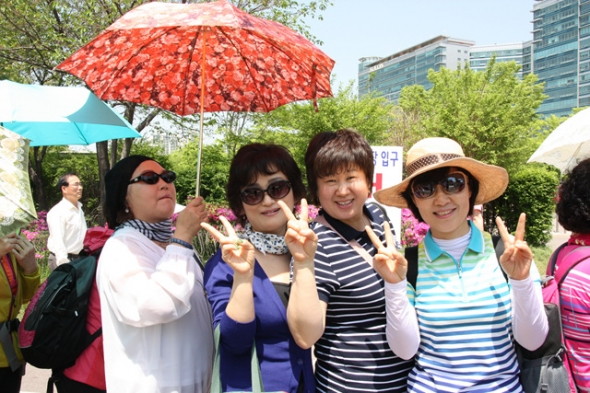 구역장 권찰 수련회(일산 꽃 박람회) - 20120509163346.jpg