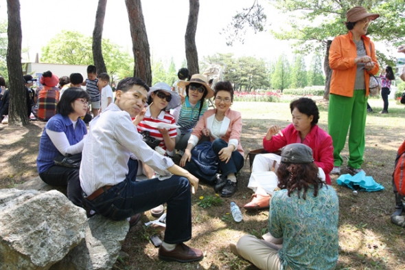 구역장 권찰 수련회(일산 꽃 박람회) - 20120509163455.jpg