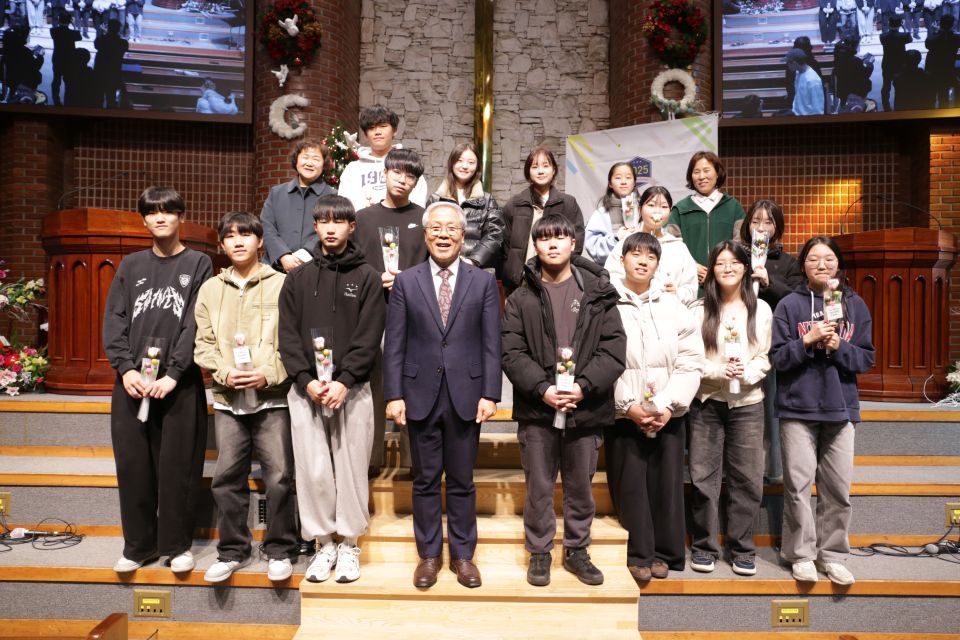 2025 수료감사예배 - 17.JPG