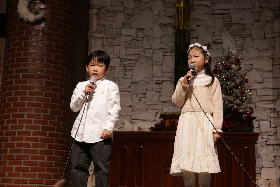 2025 성탄전야축하예배 - IMG_0213.JPG