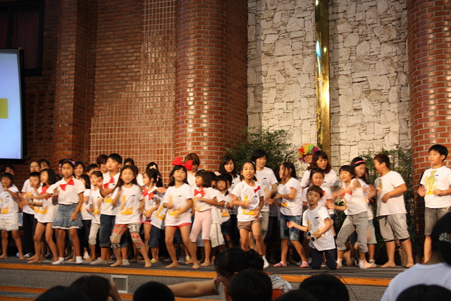 여름성경학교 보고 감사예배 - 20120831161938(3).jpg
