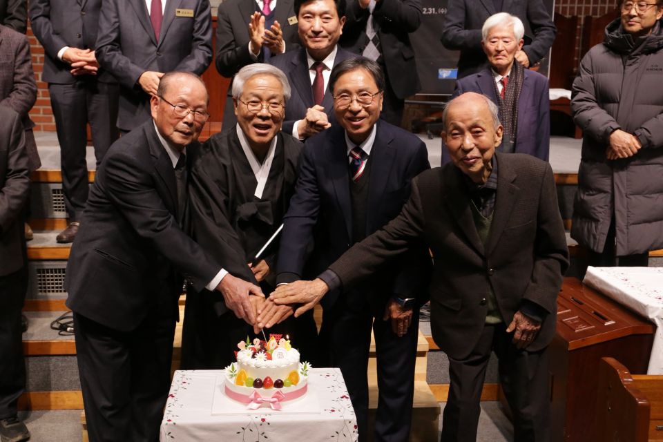 2025-2026 새해맞이감사예배 - IMG_1076.JPG