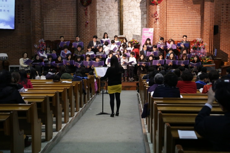 2015 교회학교 수료 감사예배 - 1 특송.jpg