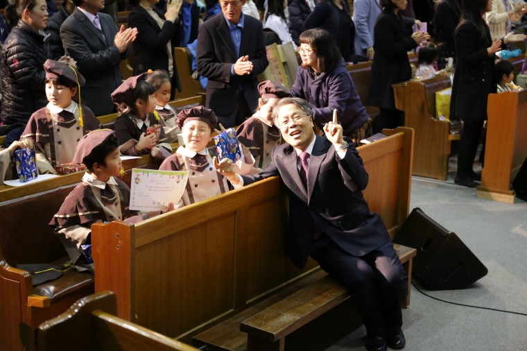 2015 교회학교 수료 감사예배 - 18.jpg