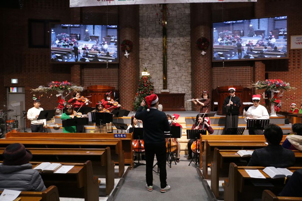 2023 성탄축하음악예배,유아세례식 - 14.JPG