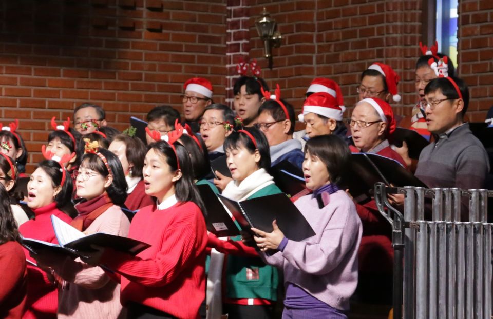 2023 성탄축하음악예배,유아세례식 - 16.JPG