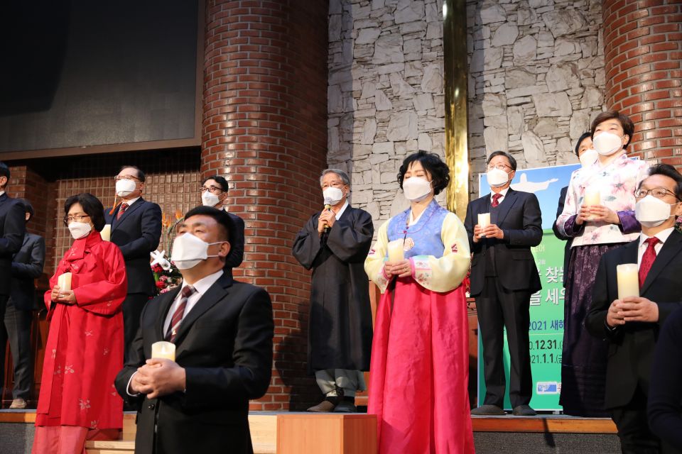 2021년 새해맞이 감사예배 - 9H9A3244.JPG