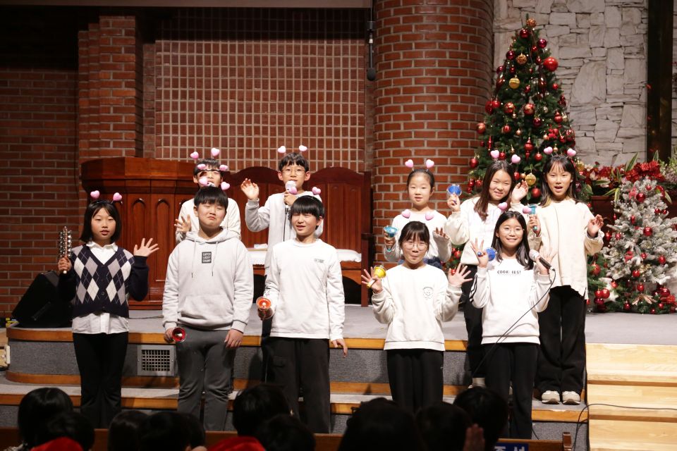 2024 성탄전야축하예배 - IMG_2840.JPG