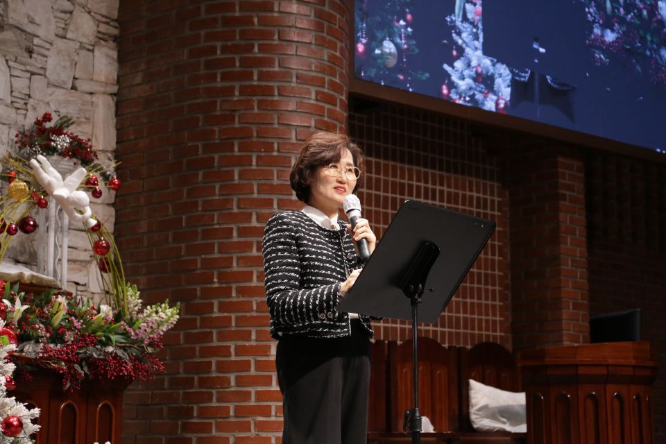 2024 성탄전야축하예배 - IMG_2682.JPG