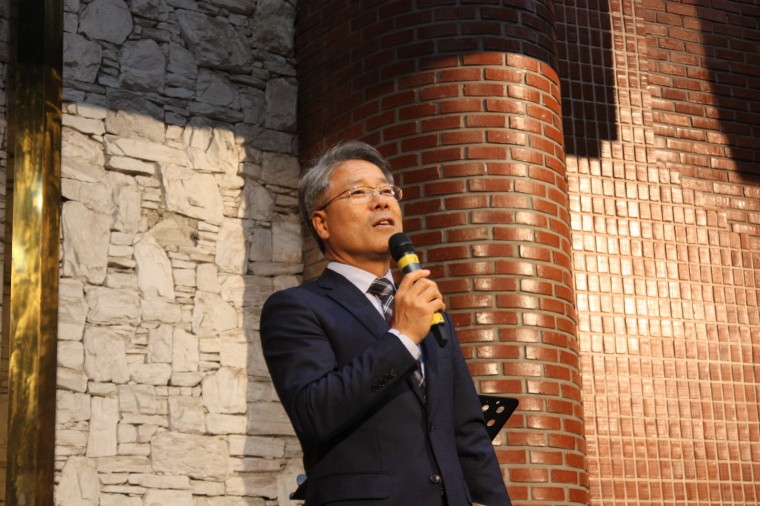 아이노스합창단 초청 찬양예배 - IMG_6366.JPG