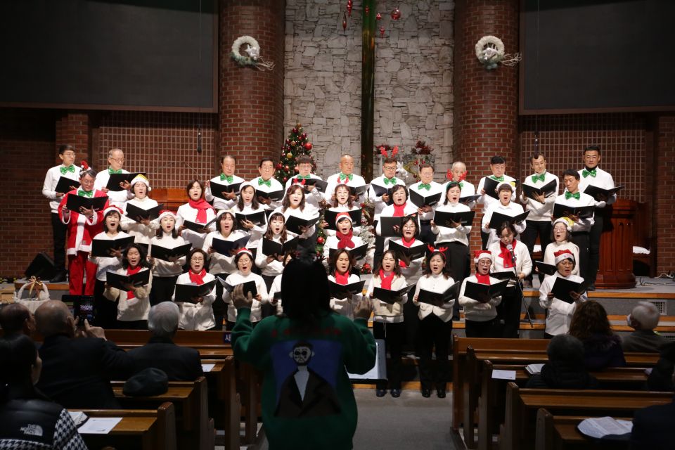 2024 성탄축하음악예배 - IMG_3074.JPG