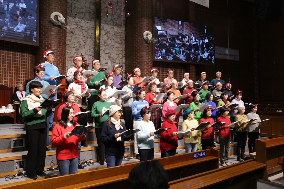 2024 성탄축하음악예배 - IMG_3240.JPG