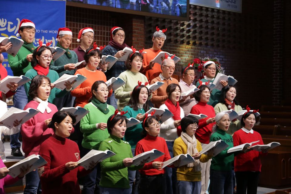 2025 성탄축하음악예배 - IMG_0716.JPG