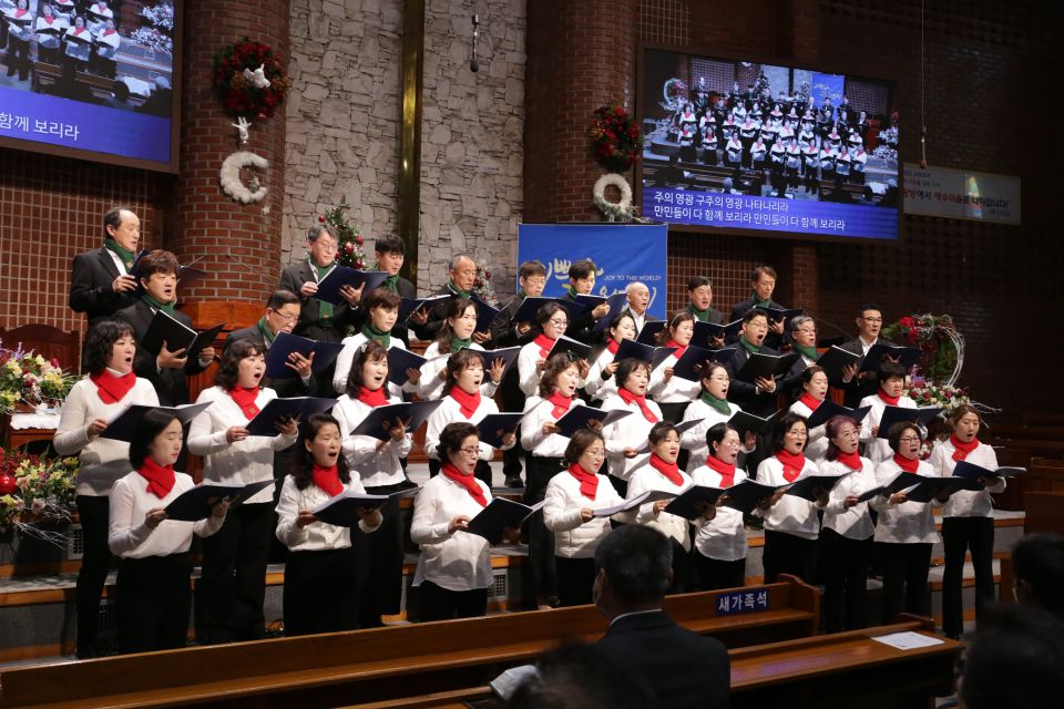 2025 성탄축하음악예배 - IMG_0650.JPG