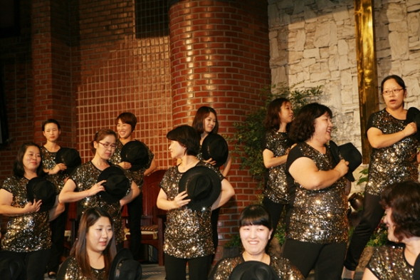 제 11회 기관별 찬양대회(2012년 10월 21일) - 20121030065504.jpg