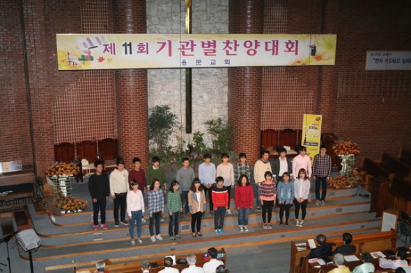 제 11회 기관별 찬양대회(2012년 10월 21일) - 20121030065505.jpg