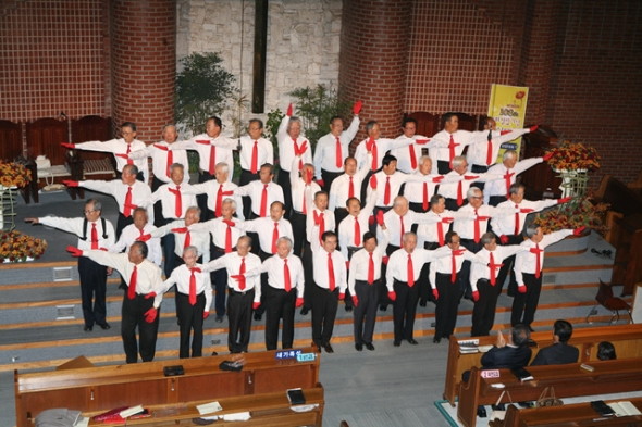 제 11회 기관별 찬양대회(2012년 10월 21일) - 20121030065629.jpg