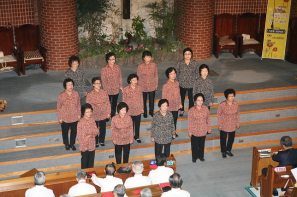제 11회 기관별 찬양대회(2012년 10월 21일) - 20121030065505(1).jpg