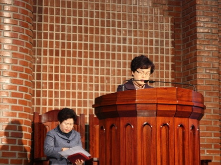 전교인이 함께 드린는 찬양예배(2011년 3월 27일) - 20110331175710.jpg