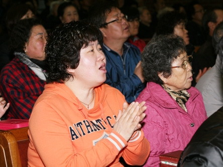 제14회 사순절 특별 새벽기도 대행진 - 20110413142528.jpg