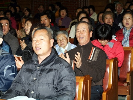 제14회 사순절 특별 새벽기도 대행진 - 20110413142443.jpg