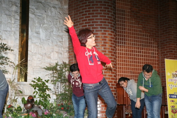 제 11회 기관별 찬양대회(2012년 10월 21일) - 20121030070202.jpg