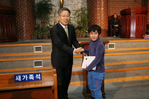 2012년 교회학교수료감사예배(12월 30일) - 20130103151428(1).jpg