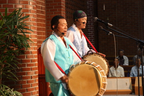 2011년 은빛대학 경로잔치1 - 20110530054926(2).JPG