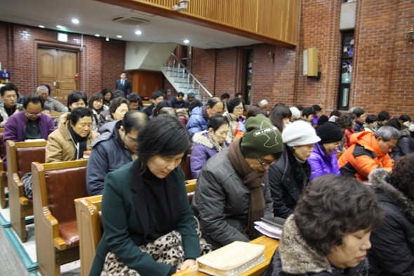 신년특별새벽기도회 - 20130111093530(1).jpg