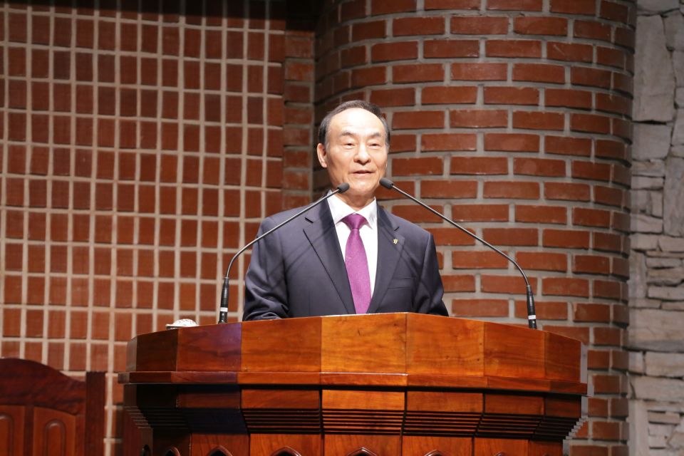 2024 제직 및 사역자 헌신예배 - 9.JPG