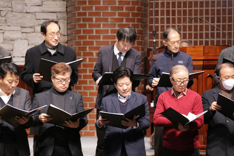 2024 제직 및 사역자 헌신예배 - 16.JPG