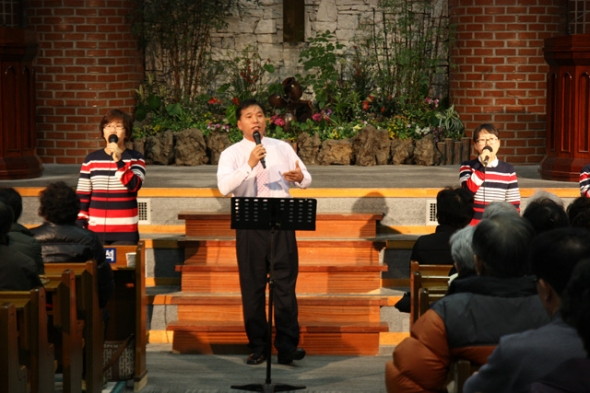 제 16회 사순절 특별새벽기도회 - 20130325063939(2).jpg