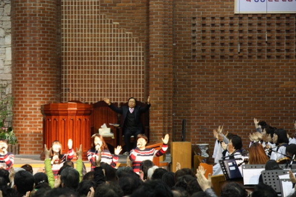 제 16회 사순절 특별새벽기도회 - 20130325063940.jpg