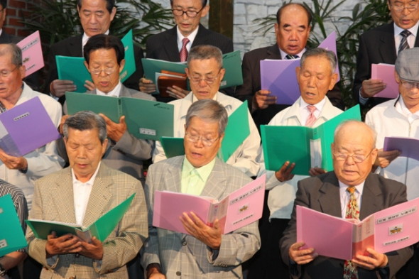 1, 2남선교회 헌신예배(2011년05월 29일) - 20110615114843.jpg