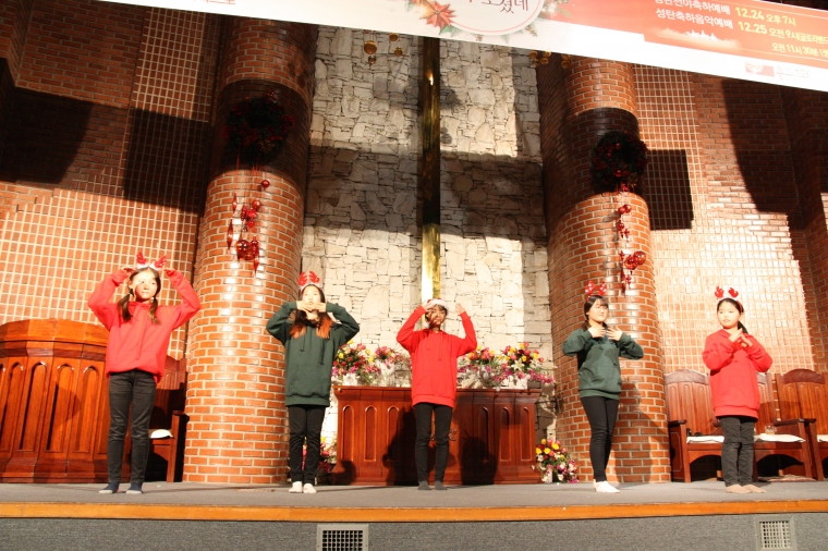 2017성탄전야축하예배 - IMG_4717.JPG