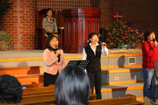 3.28 찬양예배 (여한구 박사님) - 20100330173650.jpg