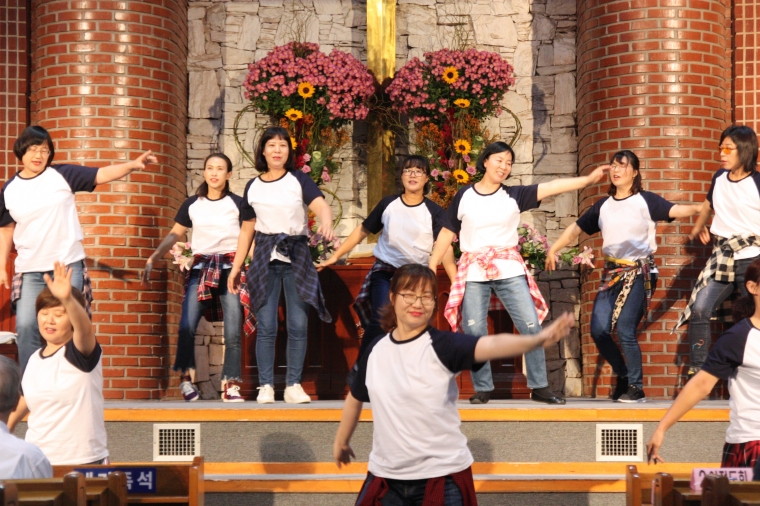 2018년 10월 찬양예배 기관별 찬양대회 - IMG_6787.JPG