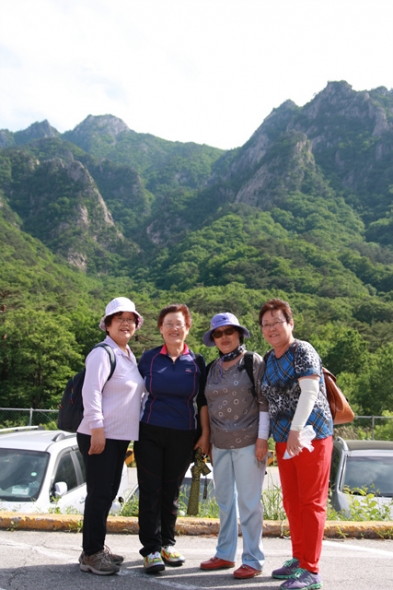 구역장 권찰 산상기도회(추양하우스, 5/31) 2 - 20130605091933(2).jpg