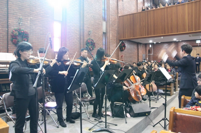 2017년12월25일 성탄절축하예배 - IMG_4868.JPG