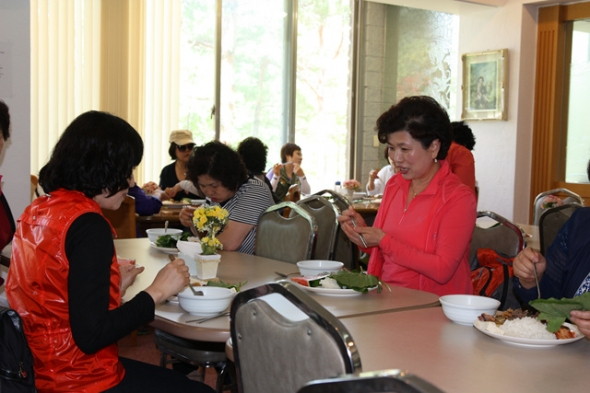 구역장 권찰 산상기도회(추양하우스, 5/31) - 20130605093318(1).jpg