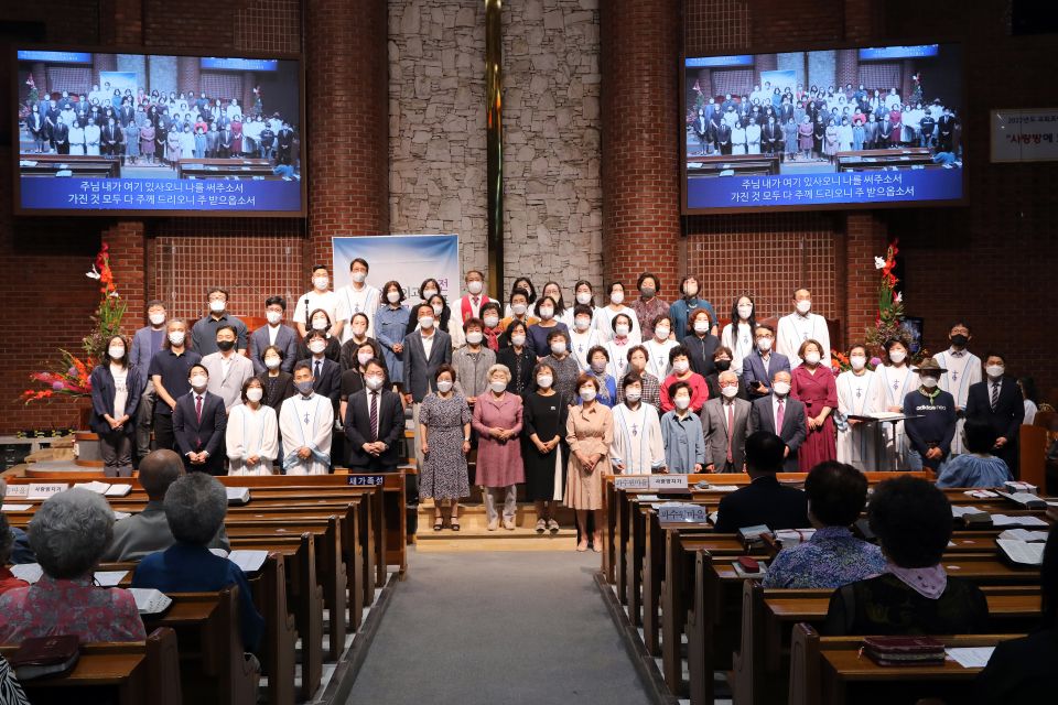 2022 사랑방에 모이고 예수마을 이루고 비전선포주일 - 9H9A4180-01.jpg