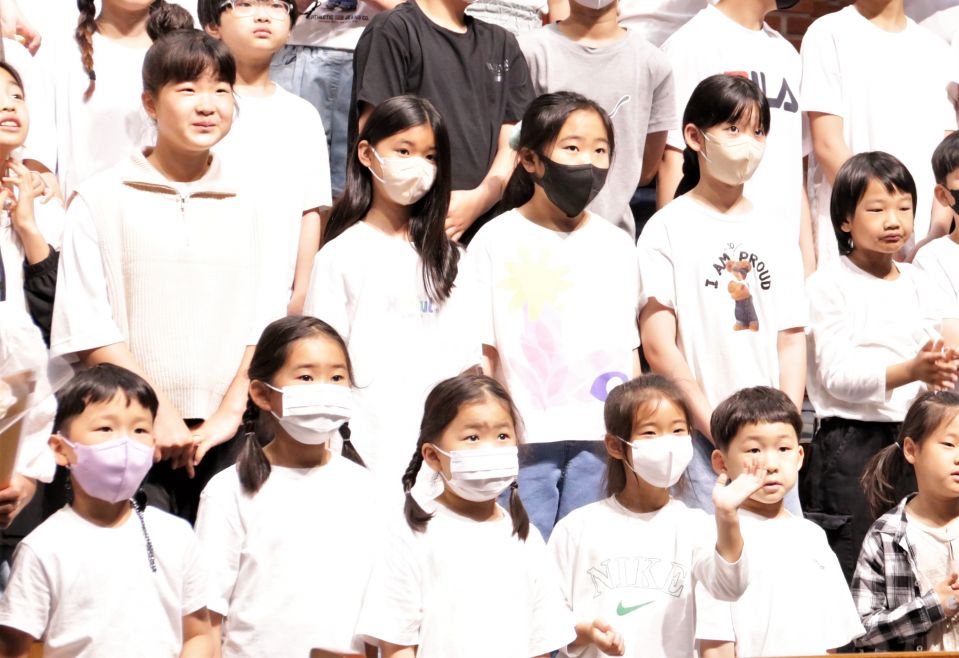 2023 스승의주일.온세대통합예배 - 17.JPG