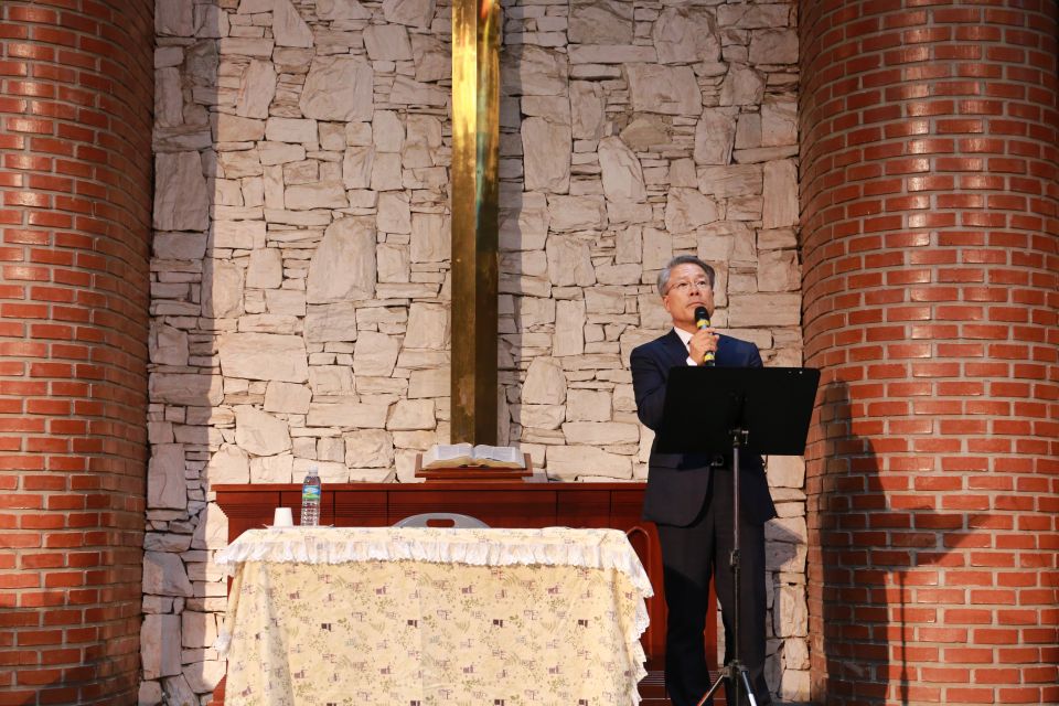 6월 찬양예배 학부모와 자녀, 교사를 살리는 부흥회 - IMG_0308.JPG