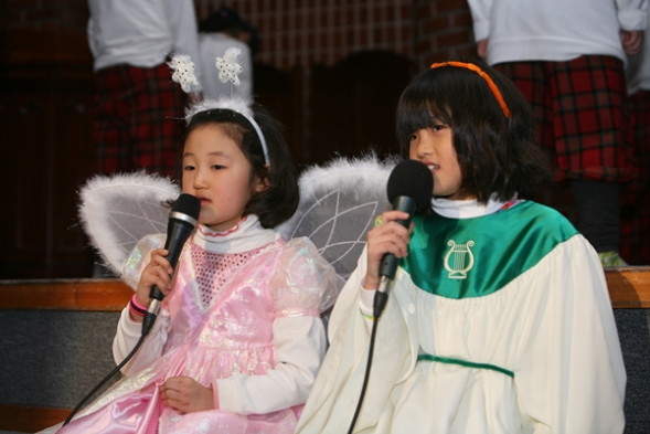 2013년 성탄전야축하예배 - 20140214145840.JPG